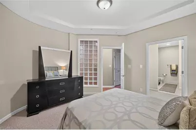 605 W Market Street #206, Greensboro, NC 27401 - Photo 7