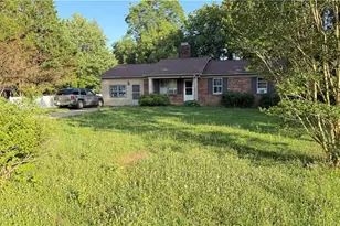156 Michael Dr, Dobson, NC 27017 - Photo 3