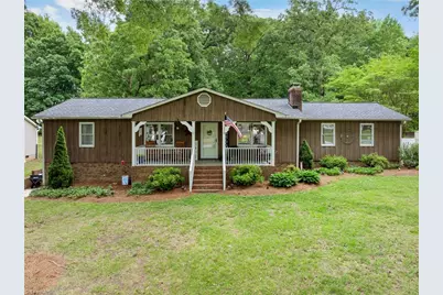 1025 Springwood Lane, Archdale, NC 27263 - Photo 3