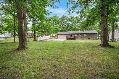 1025 Springwood Lane, Archdale, NC 27263 - Photo 37