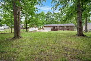 1025 Springwood Ln, Archdale, NC 27263 - Photo 37