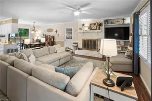1025 Springwood Ln, Archdale, NC 27263 - Photo 7