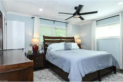 1014 Onslow Drive, Greensboro, NC 27408 - Photo 25