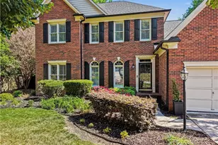 5718 Bayleaf Ln, Greensboro, NC 27455 - Photo 7