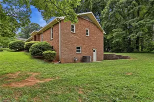 4480 Langhorne Dr, Winston-Salem, NC 27106 - Photo 33