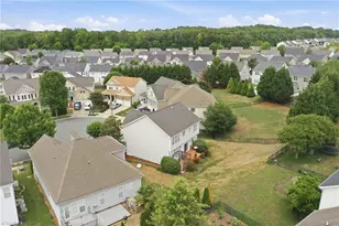 4010 Forbes Way, Burlington, NC 27215 - Photo 35