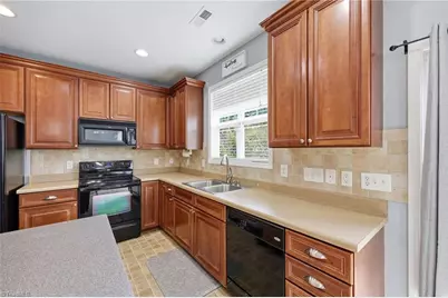 4010 Forbes Way, Burlington, NC 27215 - Photo 13