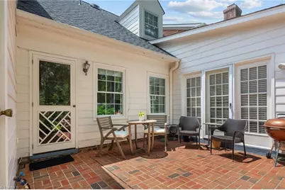 39-D Fountain Manor Drive, Greensboro, NC 27405 - Photo 37