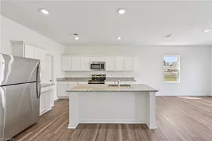 395 Shiloh Wy, Mebane, NC 27302 - Photo 11
