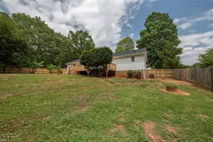 8311 Mapleway Ln, Greensboro, NC 27455 - Photo 43