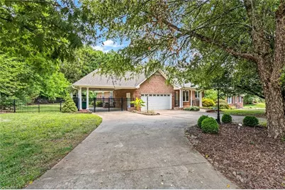 105 Bradford Place Lane, Lewisville, NC 27023 - Photo 3