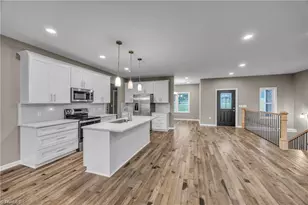 130 Oak Pointe Ln, Wilkesboro, NC 28697 - Photo 11