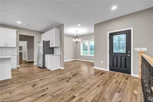 130 Oak Pointe Ln, Wilkesboro, NC 28697 - Photo 17