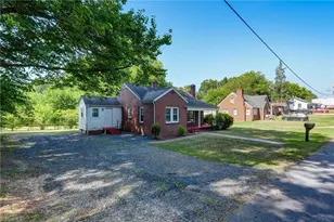 417 Martin St, Reidsville, NC 27320 - Photo 3