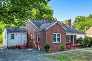 417 Martin St, Reidsville, NC 27320 - Photo 1