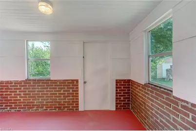 417 Martin Street, Reidsville, NC 27320 - Photo 17