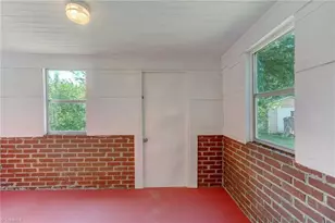 417 Martin St, Reidsville, NC 27320 - Photo 17