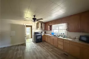 165 3rd St, Cordova, NC 28330 - Photo 9