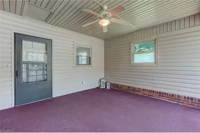 132 Circle Loop, Eden, NC 27288 - Photo 9