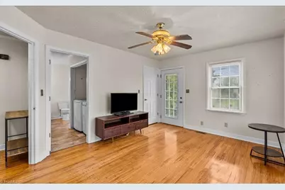 415 Davidson Street, Thomasville, NC 27360 - Photo 7