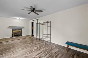 415 Davidson St, Thomasville, NC 27360 - Photo 17
