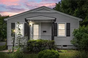 415 Davidson St, Thomasville, NC 27360 - Photo 1
