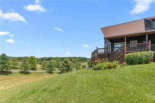 285 Black Bear Ridge Rd, Sparta, NC 28675 - Photo 9