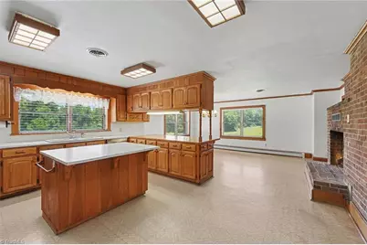5529 Hollow Hill Road, Liberty, NC 27298 - Photo 9