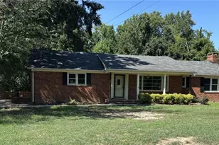 154 Mayclare Rd, Thomasville, NC 27360 - Photo 1