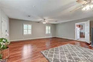 1000 Meade Dr, Greensboro, NC 27410 - Photo 19