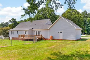 5963 Southrock St, Seagrove, NC 27341 - Photo 33