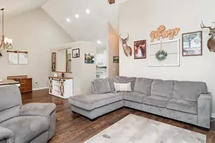 8553 Black Walnut Ct, Snow Camp, NC 27349 - Photo 9