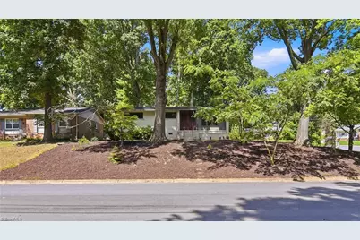 1207 Cliffwood Drive, Greensboro, NC 27406 - Photo 19