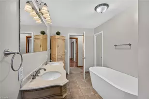 4010 Kernersville Rd, Winston-Salem, NC 27107 - Photo 23