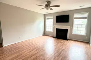 407 Timbercreek Dr, McLeansville, NC 27301 - Photo 19
