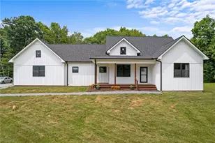 287 Wolfe Rd, Sparta, NC 28675 - Photo 1
