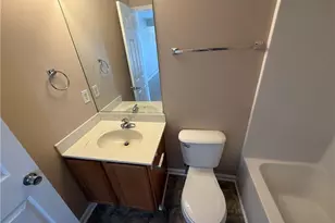 3608 Sherbourne Ln, Greensboro, NC 27405 - Photo 9