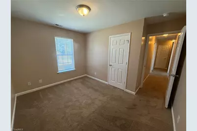3608 Sherbourne Lane, Greensboro, NC 27405 - Photo 13