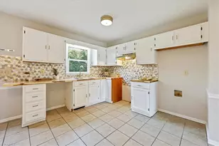 3894 Beeson Dairy Rd, Winston-Salem, NC 27105 - Photo 15