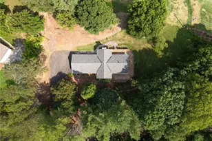175 Sandtrap Ln, Pilot Mountain, NC 27041 - Photo 41