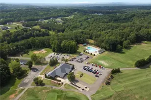 175 Sandtrap Ln, Pilot Mountain, NC 27041 - Photo 49