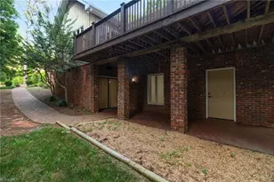 175 Sandtrap Ln, Pilot Mountain, NC 27041 - Photo 35