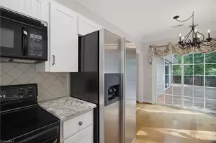175 Sandtrap Ln, Pilot Mountain, NC 27041 - Photo 13