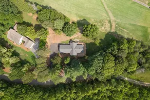 175 Sandtrap Ln, Pilot Mountain, NC 27041 - Photo 41