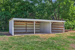 2645 Huffine Mill Rd, McLeansville, NC 27301 - Photo 29
