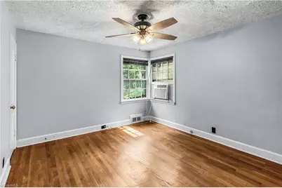 820 Brent Street, Winston-Salem, NC 27103 - Photo 19