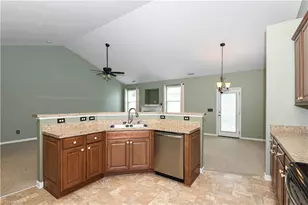 5019 Brian Center Ln, Winston-Salem, NC 27106 - Photo 15