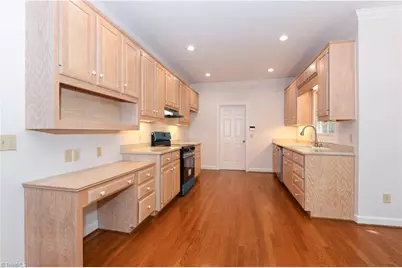 3 Charlottesville Court, Greensboro, NC 27410 - Photo 11