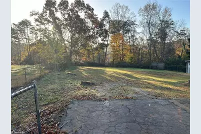 263 Badgett Avenue, Mount Airy, NC 27030 - Photo 13