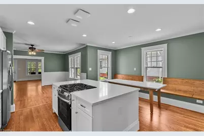 213 Westover Terrace, Greensboro, NC 27403 - Photo 17